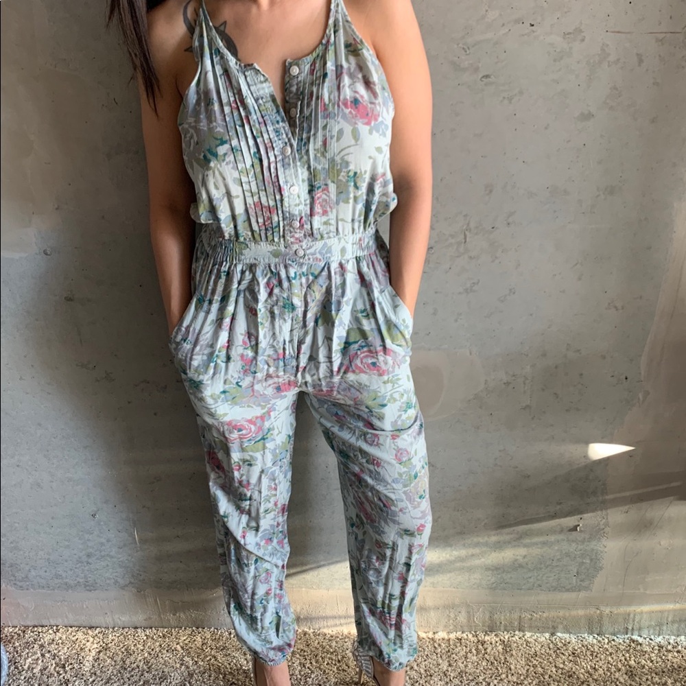 Urban Outfitters Floral jumpsuit